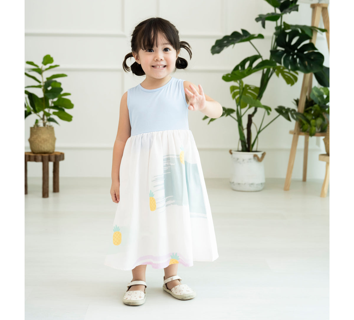Periwinkle Pineapple Sleeveless Girl Dress